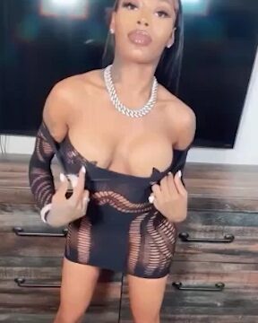 Asian Doll Onlyfans Leak – Hot Nude Show Big Boobs !!