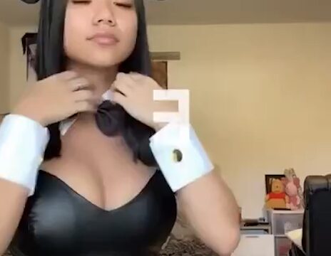 joymei  Nude show big boobs