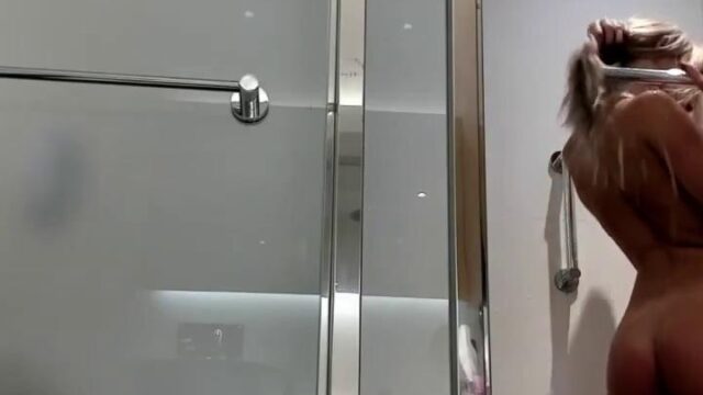 Yveline Leaked Onlyfans Shower Porn Video